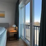 Daire Nordsee Panorama Direkt Am Wasser Hafenblick Pellworm