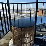 Nordsee Panorama Direkt Am Wasser Hafenblick Daire Pellworm